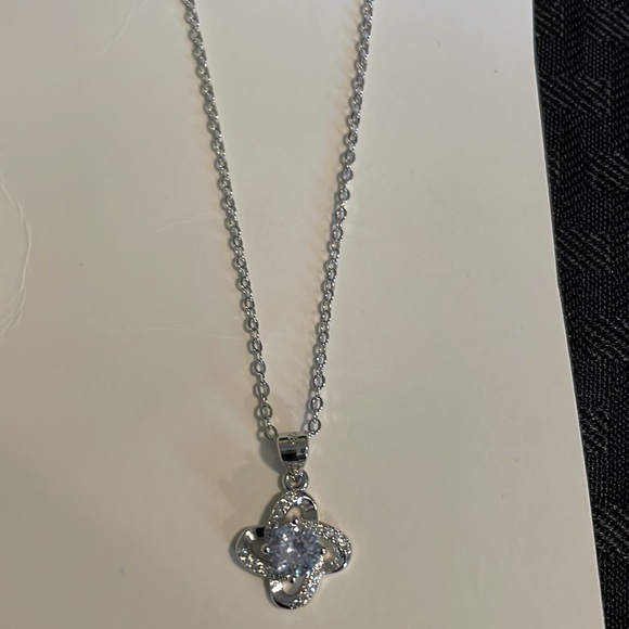 18” sterling silver necklace with Pendent New - Picture 12 of 16